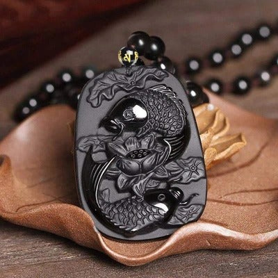 Collana ossidiana pesci