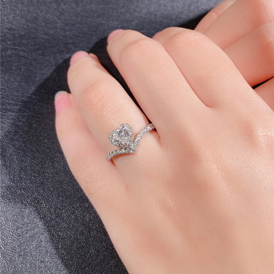 Anello cuore zircone a V da donna