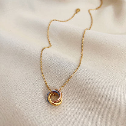 Collana tre anelli tricolore