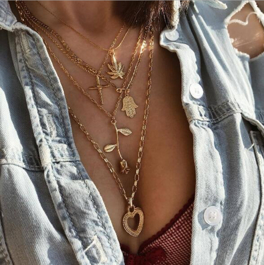Collana pendente croce amore