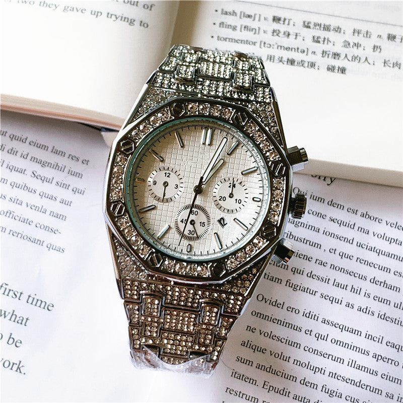 Orologio diamanti britannico