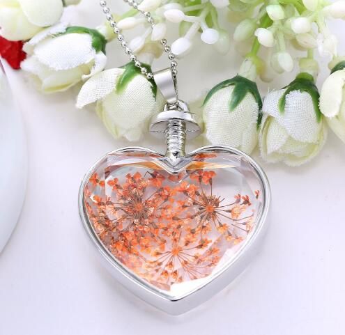 Collana pendente in vetro
