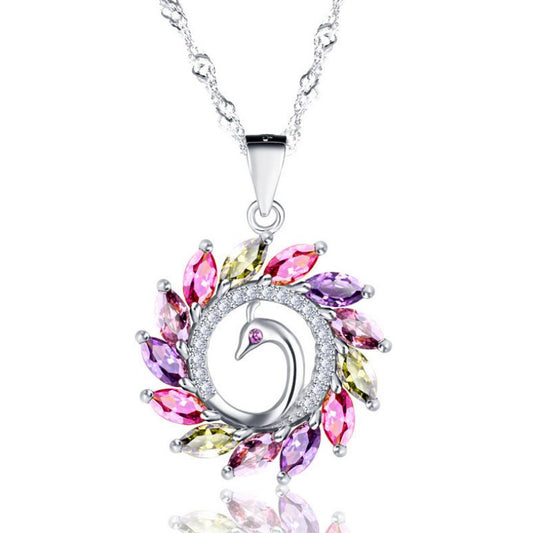 Collana pavone con gemme