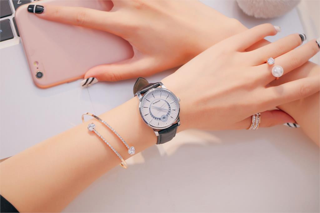 Orologio donna in pelle con calendario