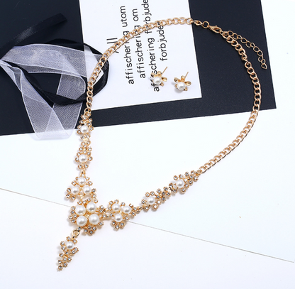 Orecchini perla e strass