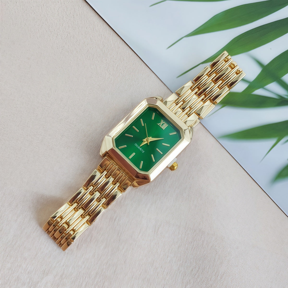 Orologio da donna in acciaio lusso