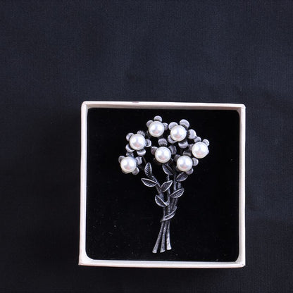 Spilla petto pietra bouquet