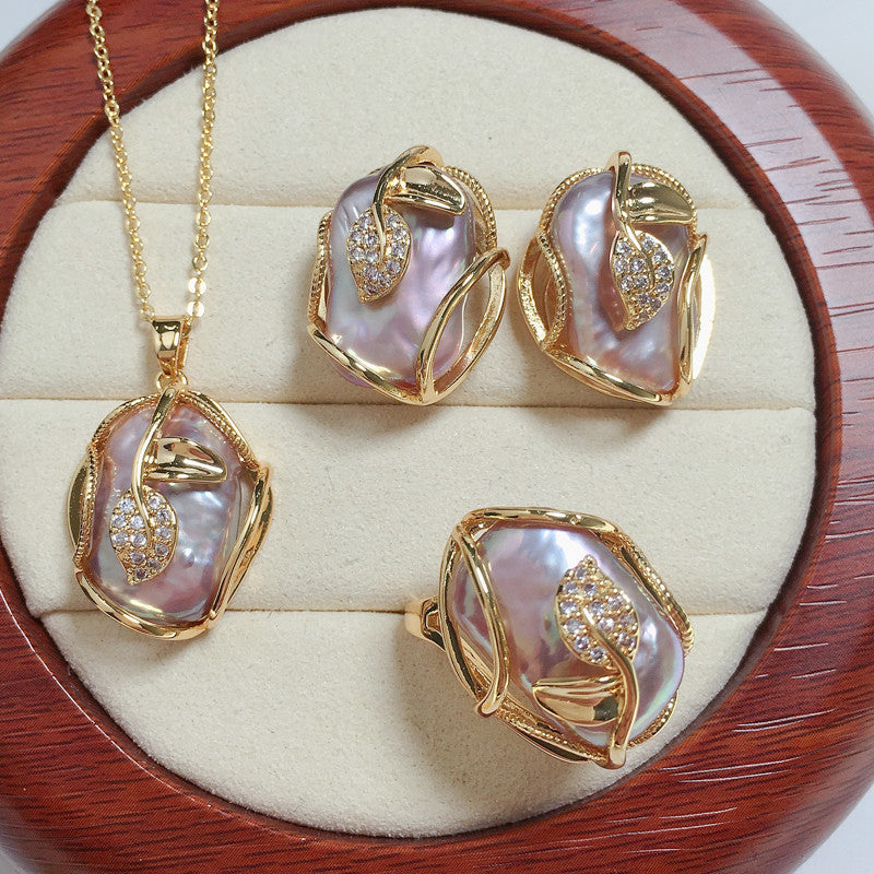 Set collana, anelli e orecchini