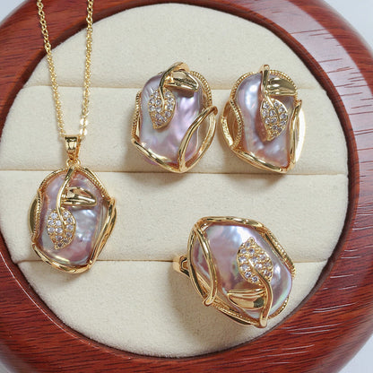 Set collana, anelli e orecchini