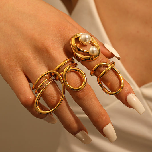 Anello titanio geometrico ondulato