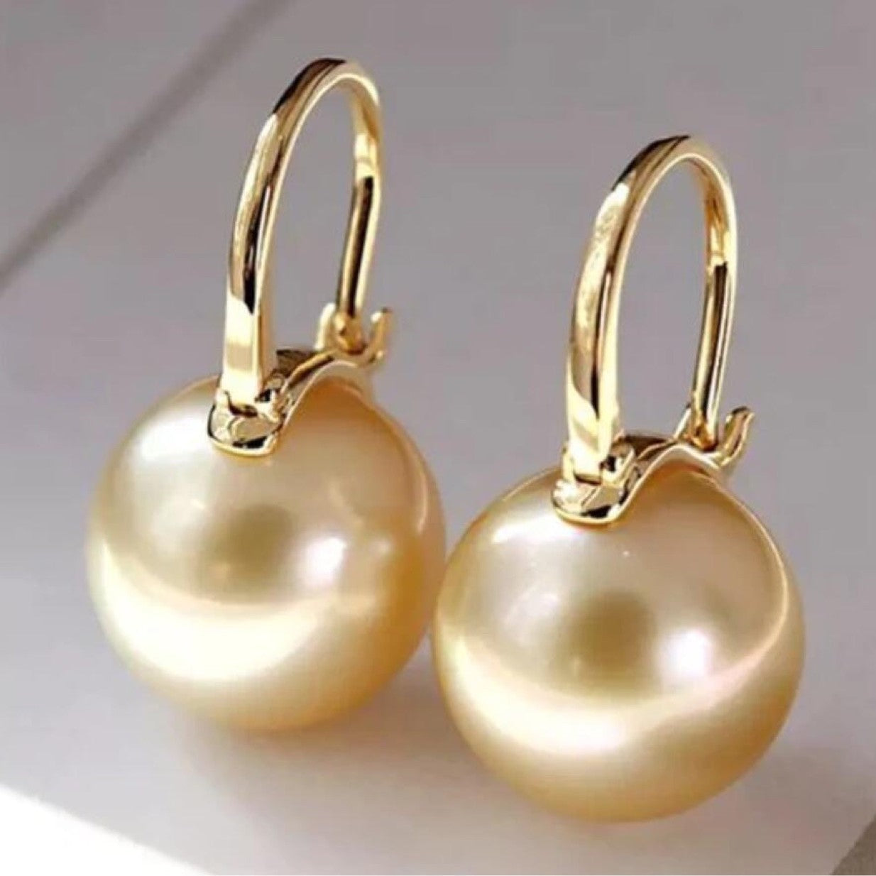 Orecchini perla retro