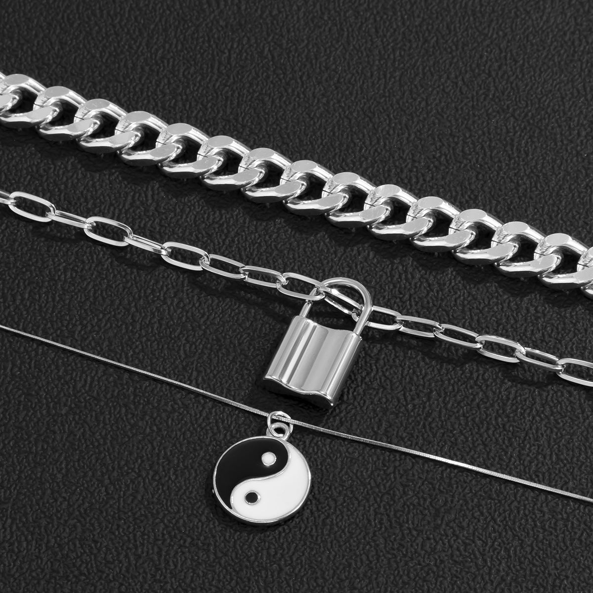Collana geometrica vintage