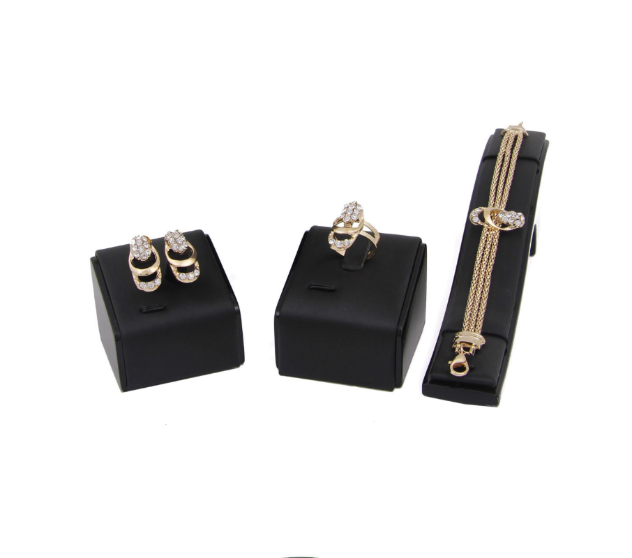 Set gioielli placcato oro quattro pezzi