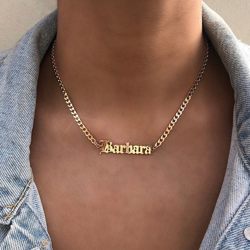Collana targhetta
