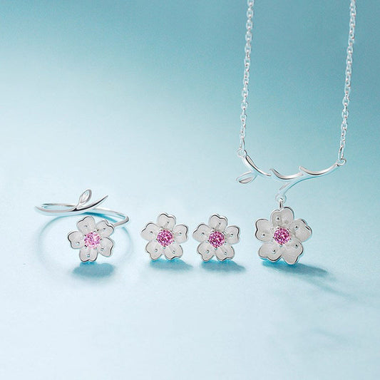 Quattro braccialetti ciliegio