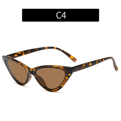 Occhiali da sole cat eye con inserto