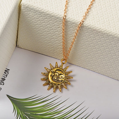 Collana sole sorridente