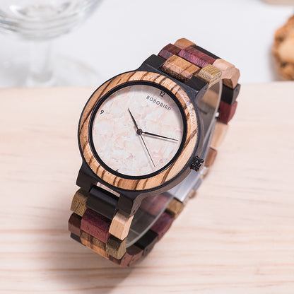 Orologio in legno casual