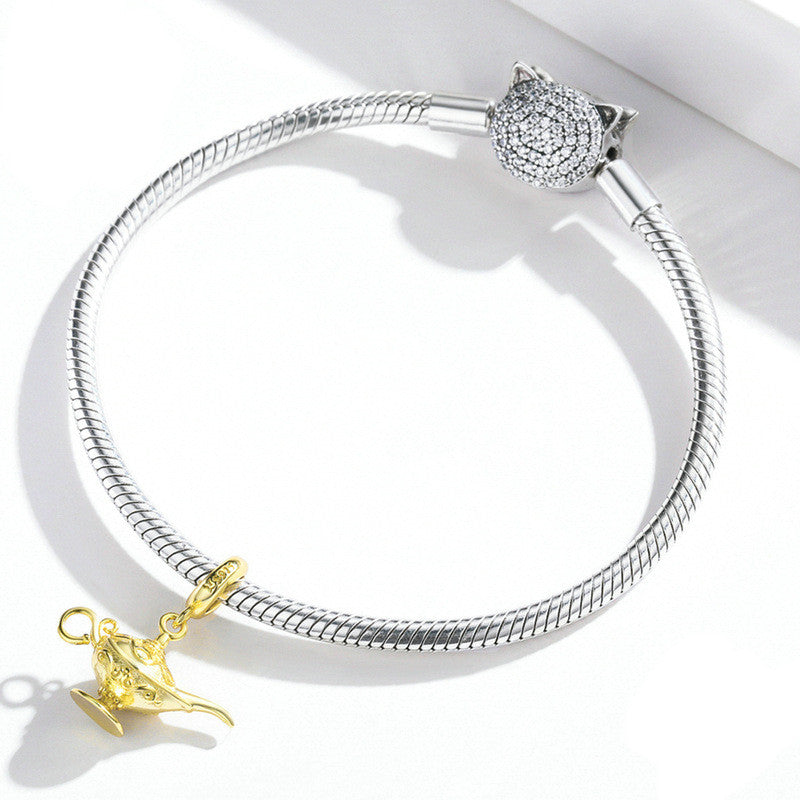 Bracciale charm fiaschetta