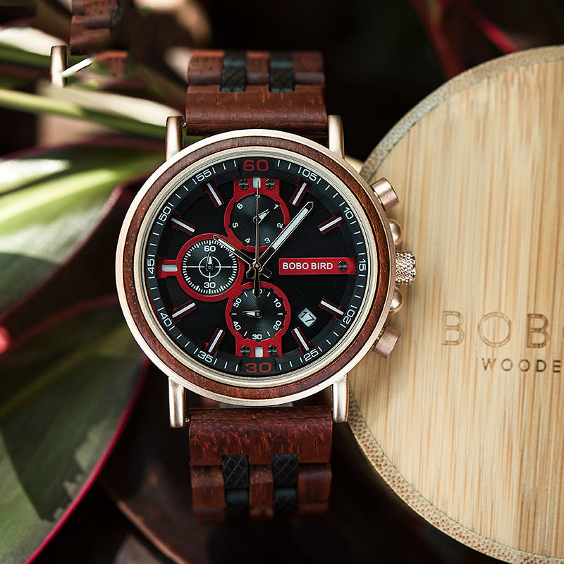 Orologio da uomo in legno luminoso