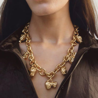 Collana pendente testa
