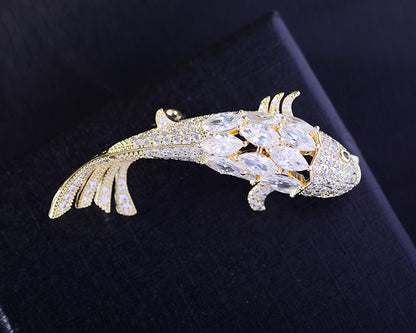 Spilla carpa koi con zircone