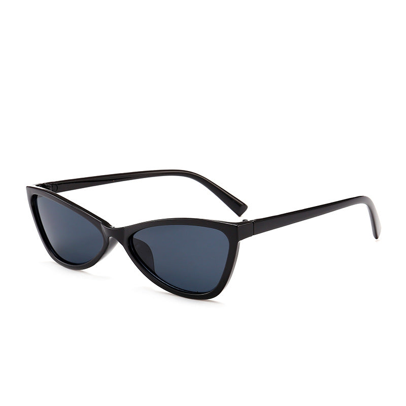 Occhiali cat eye a farfalla