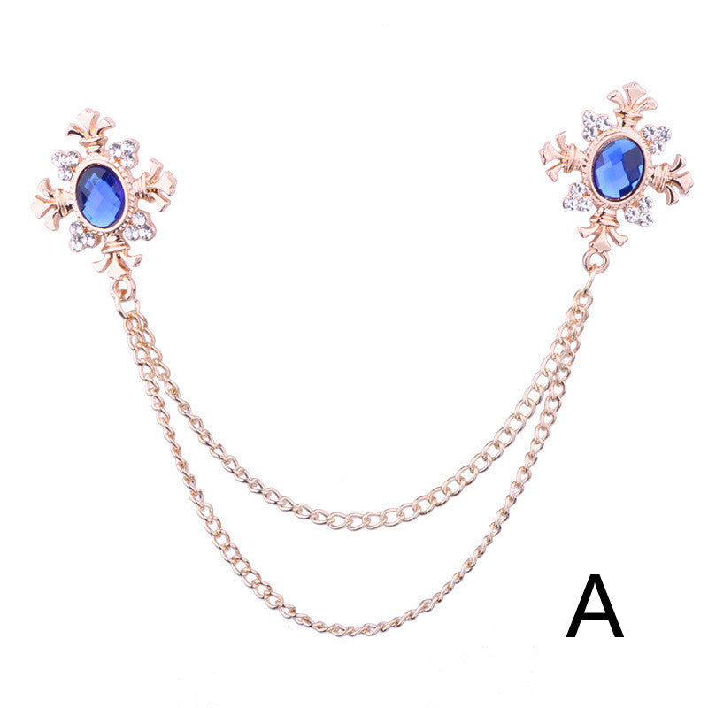 Spilla in strass con croce