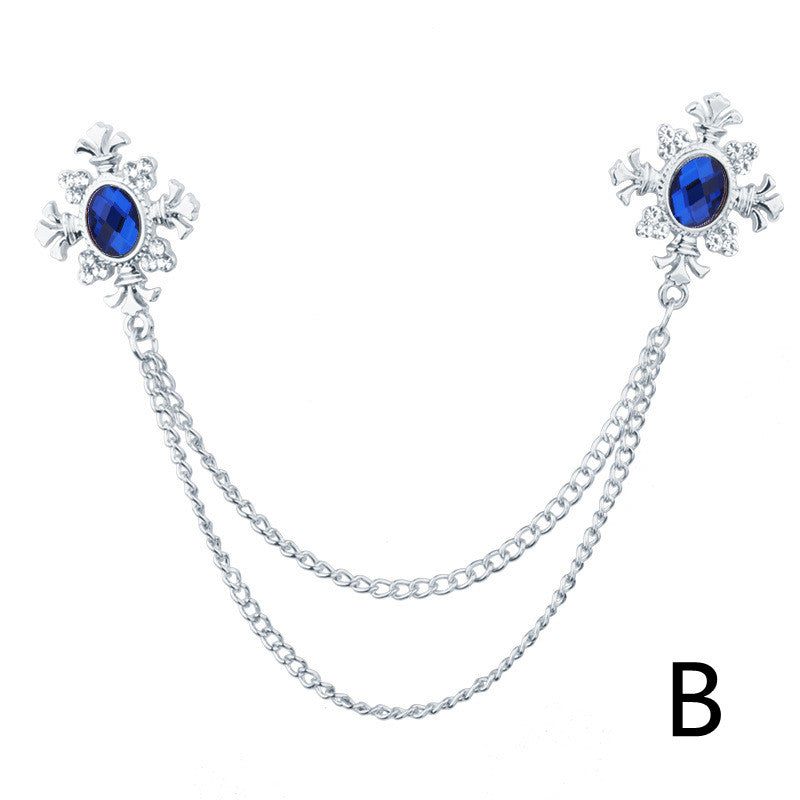 Spilla in strass con croce