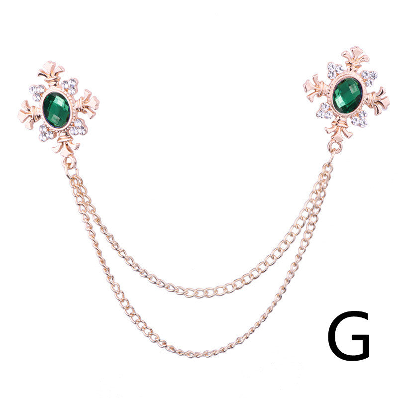 Spilla in strass con croce