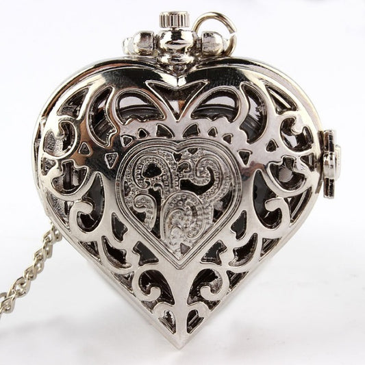 Orologio da tasca a cuore traforato