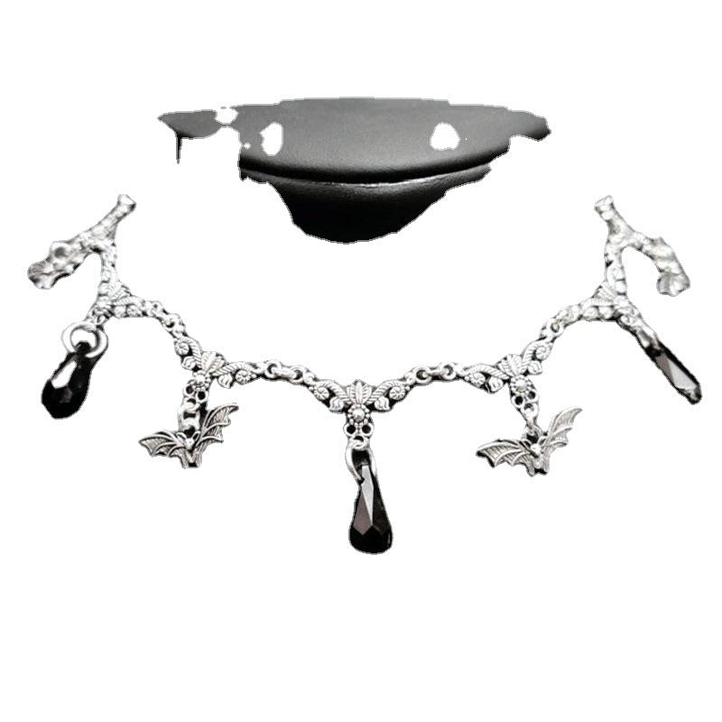 Collana pipistrello gotica punk