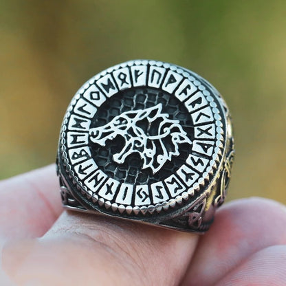 Anello lupo vichingo affamato