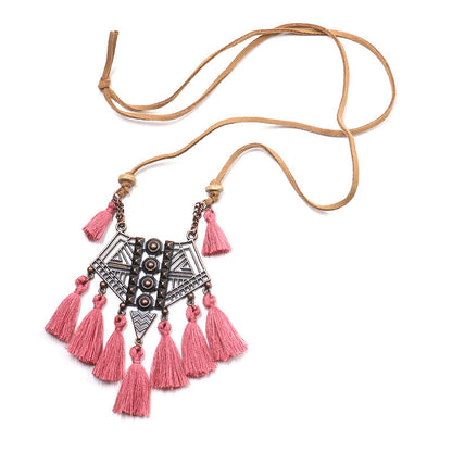 Pendente con nappa traforata