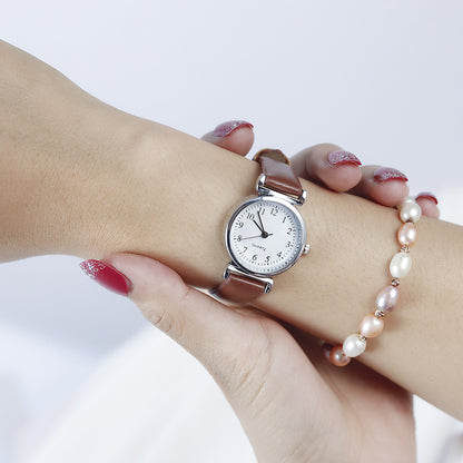 Orologio digitale minimalista quadrante piccolo