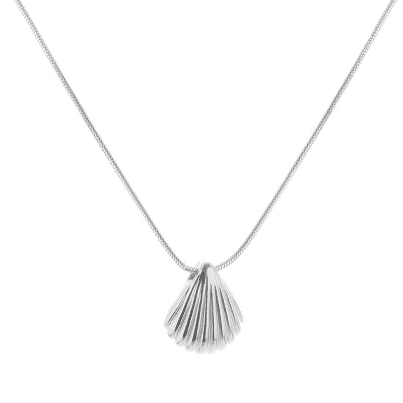 Collana conchiglia dorata di lusso