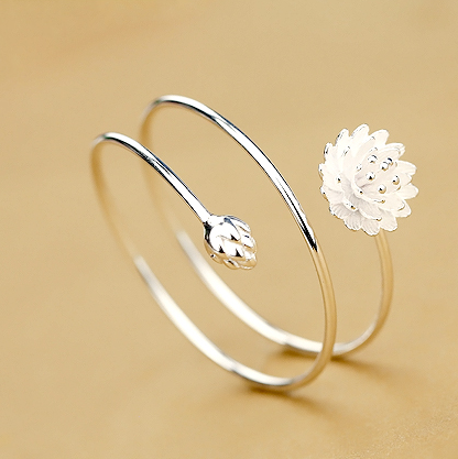 Bracciale argento loto cuore
