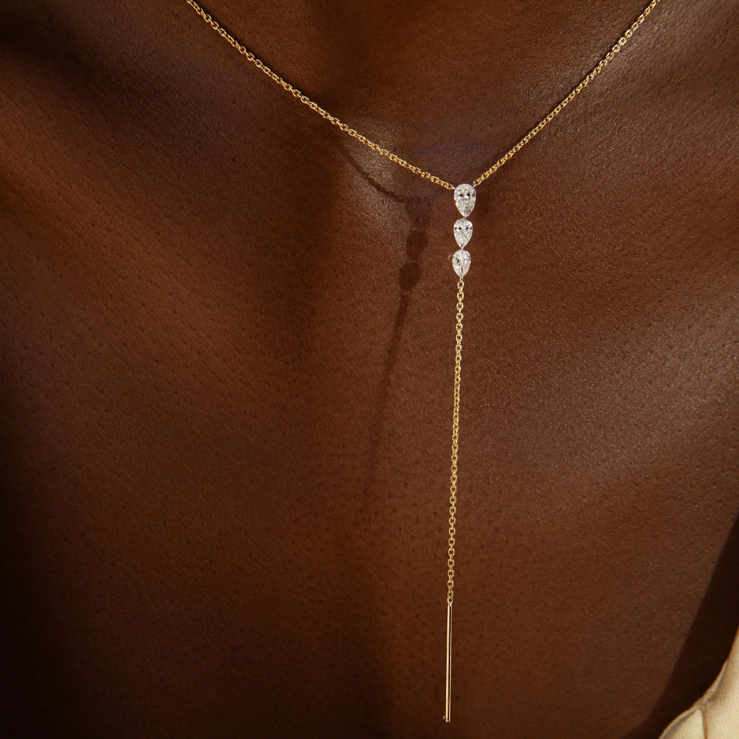 Collana goccia d'acqua con strass