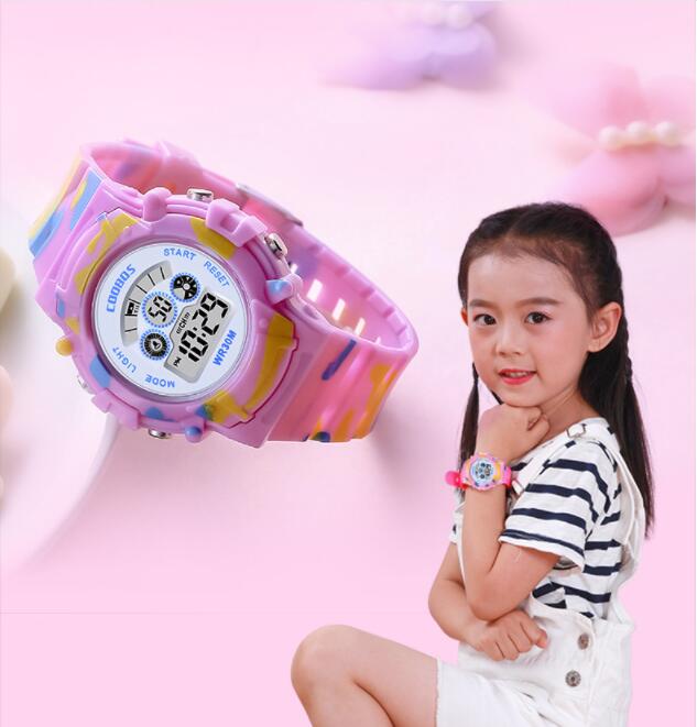 Orologio multifunzione colorato luminescente impermeabile