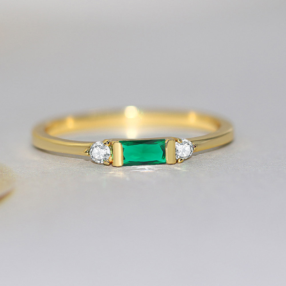 Anello fidanzamento geometrico
