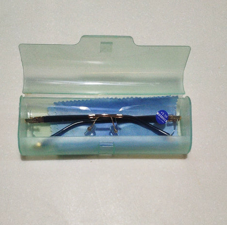 Occhiali da lettura rimless
