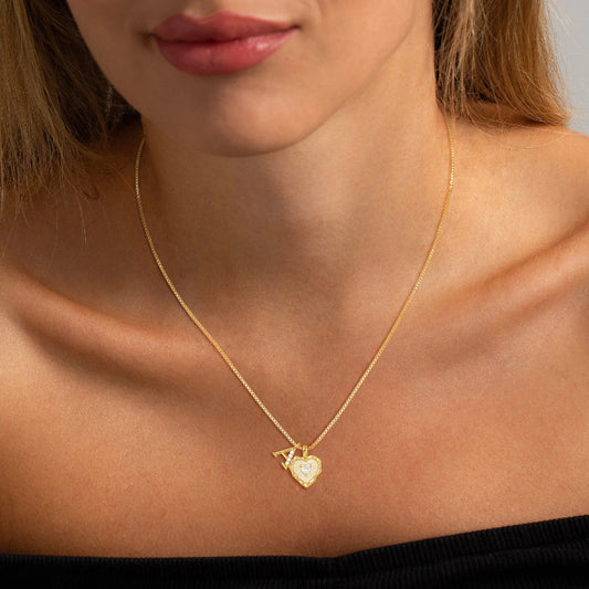 Collana cuore e lettere incastonate