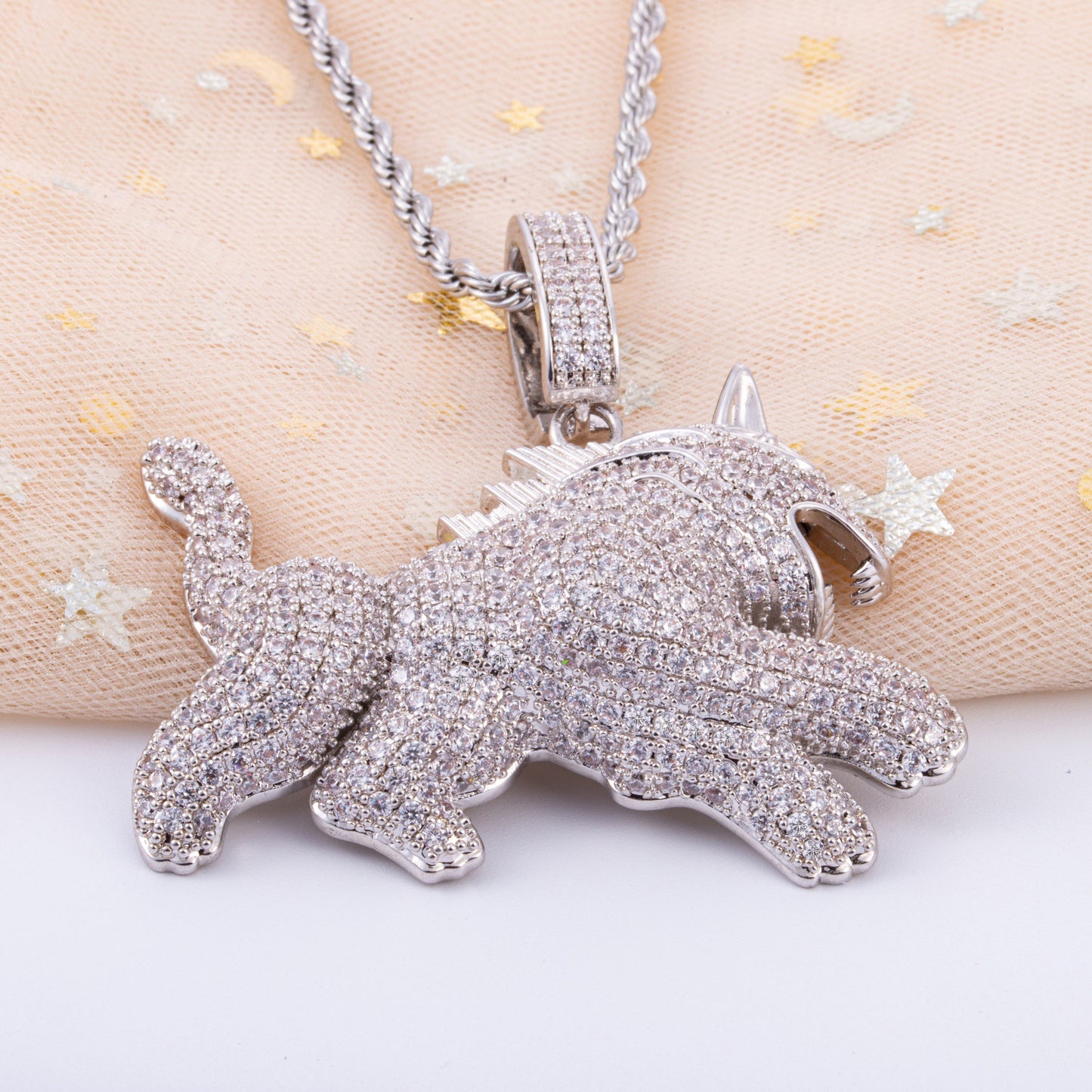 Collana con ciondolo leopardo
