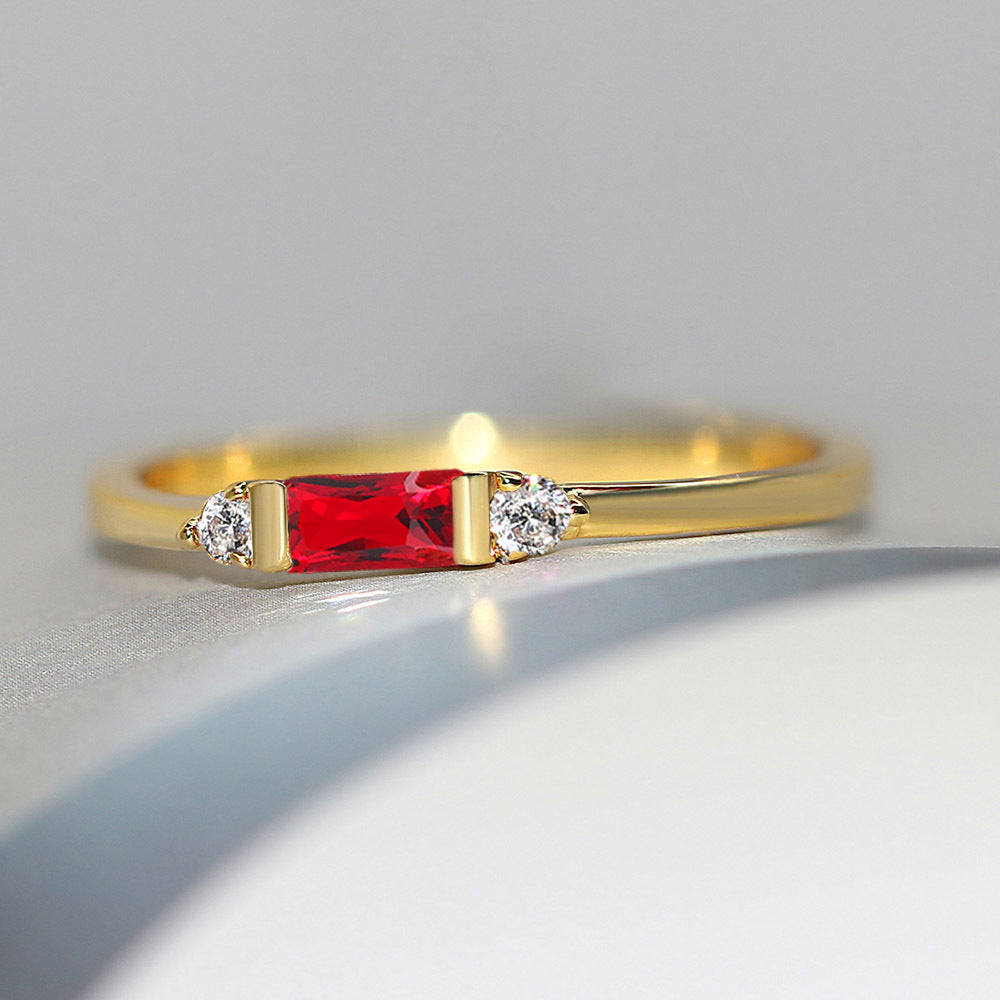 Anello fidanzamento geometrico