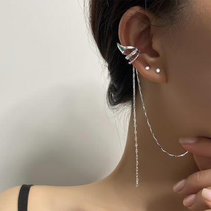 Orecchini clip geometrici con catena