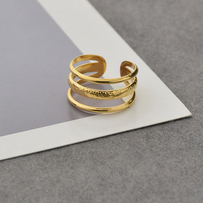 Anello tre righe regolabile