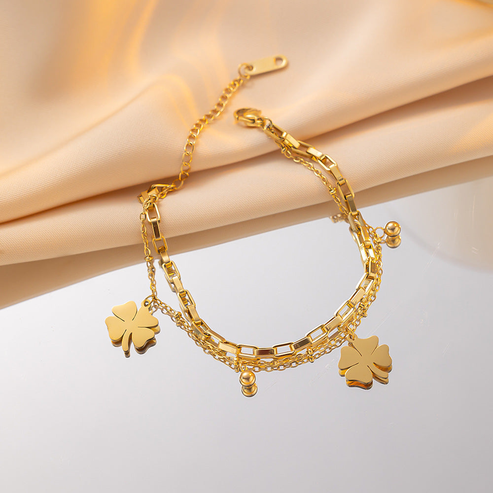 Bracciale quadrifoglio con ciondolo