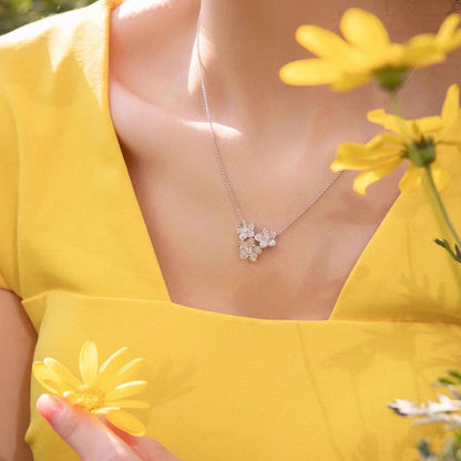 Collana floreale pastorale