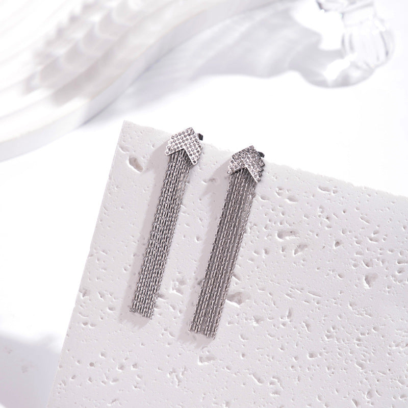 Orecchini titanio frangia strass