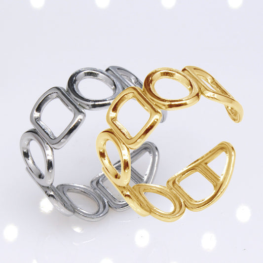 Anello geometrico cavo da donna